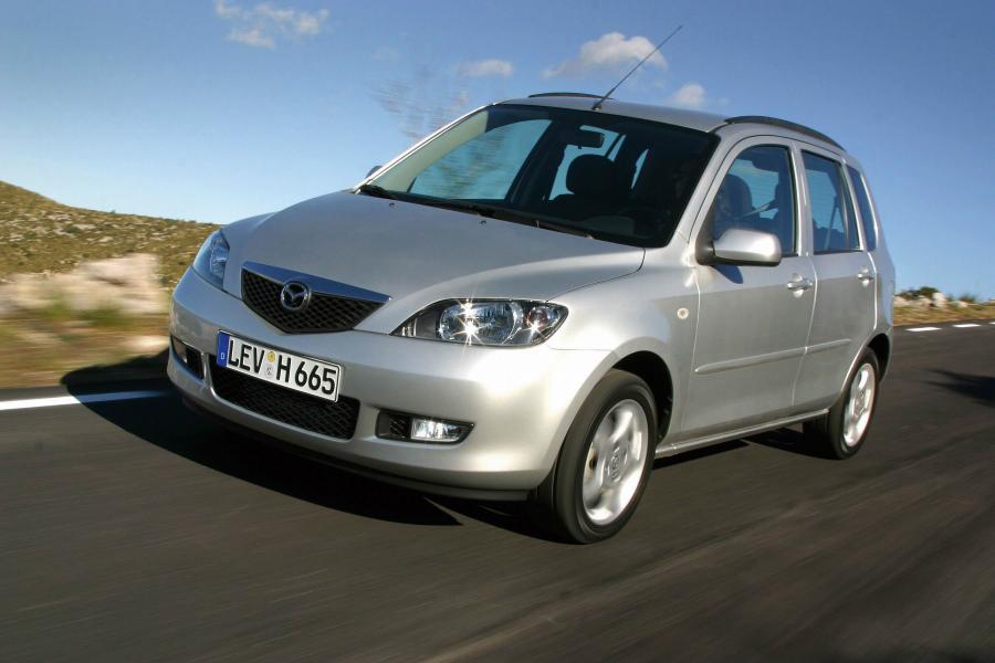  Mazda2 2002 года  (фото 70 из 113)